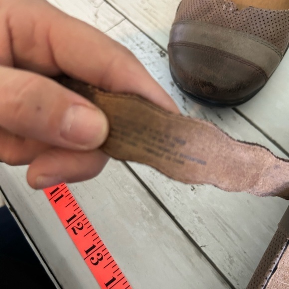 Taos Size 9 Brown Patch MaryJane Shoes - Picture 7 of 8